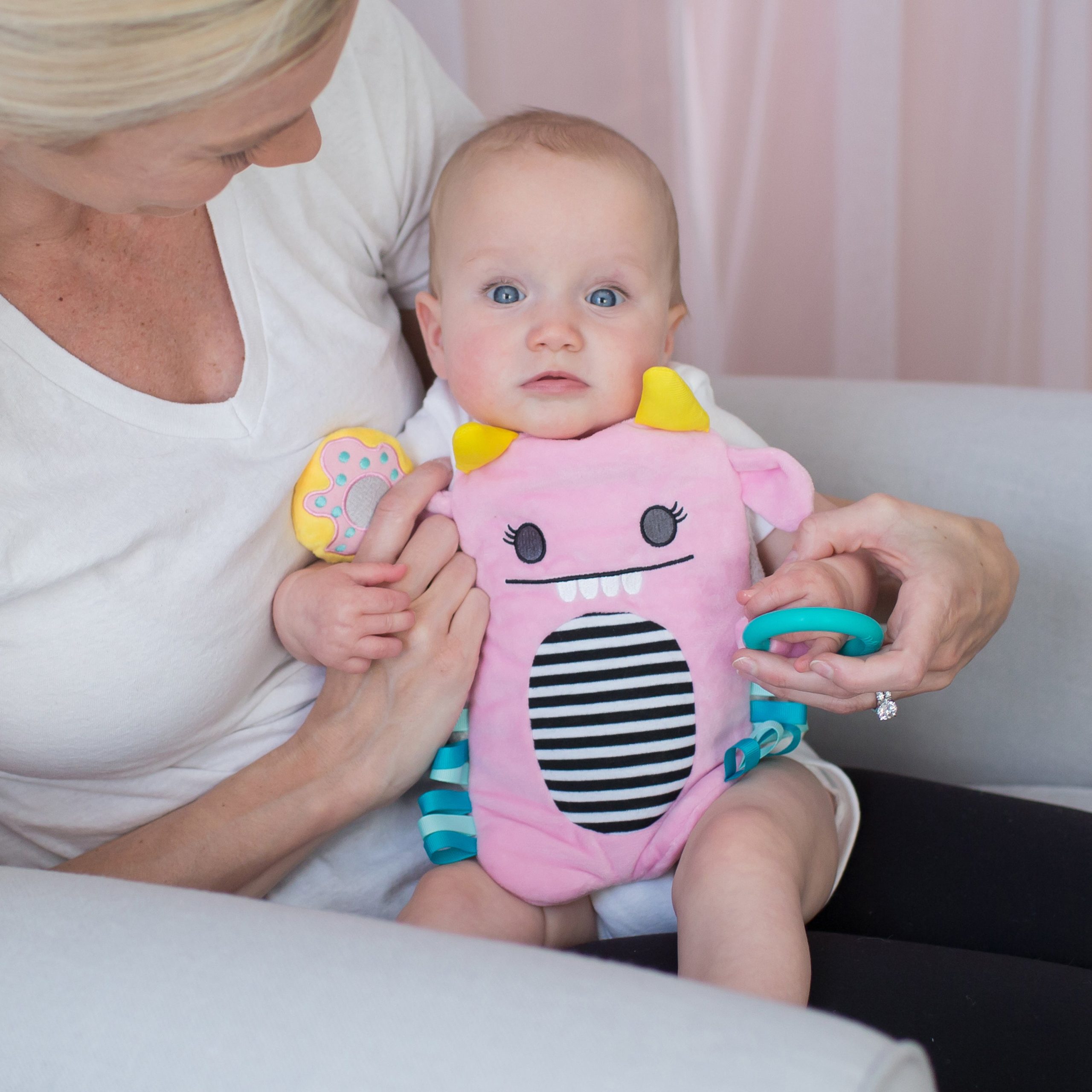Dr. Brown's™ Gripebelt™ Colic Swaddling Belt - Image 4