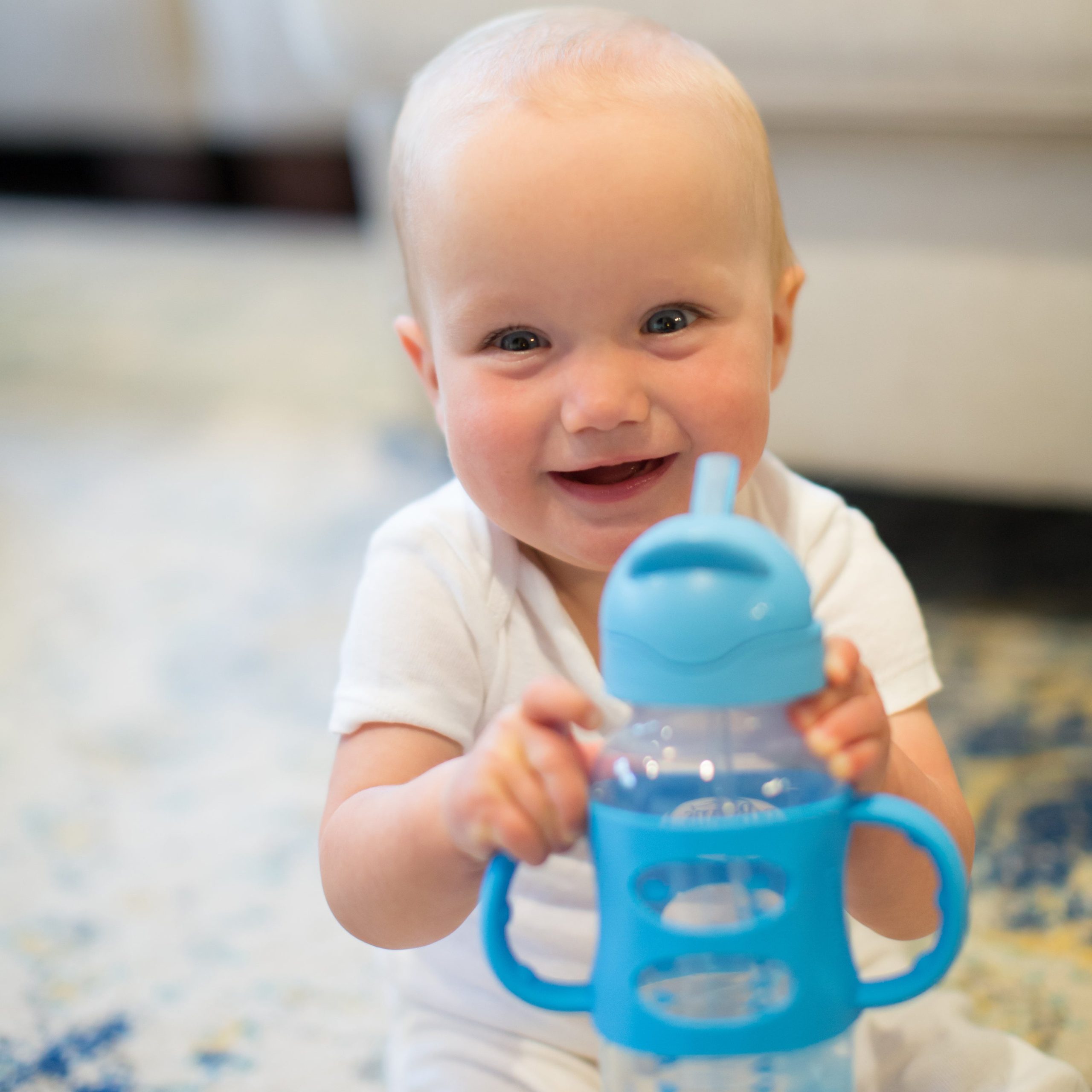 Dr. Brown's Milestones Wide-Neck Sippy Straw Bottle with Silicone Handles. 9 oz/270 mL - Image 4