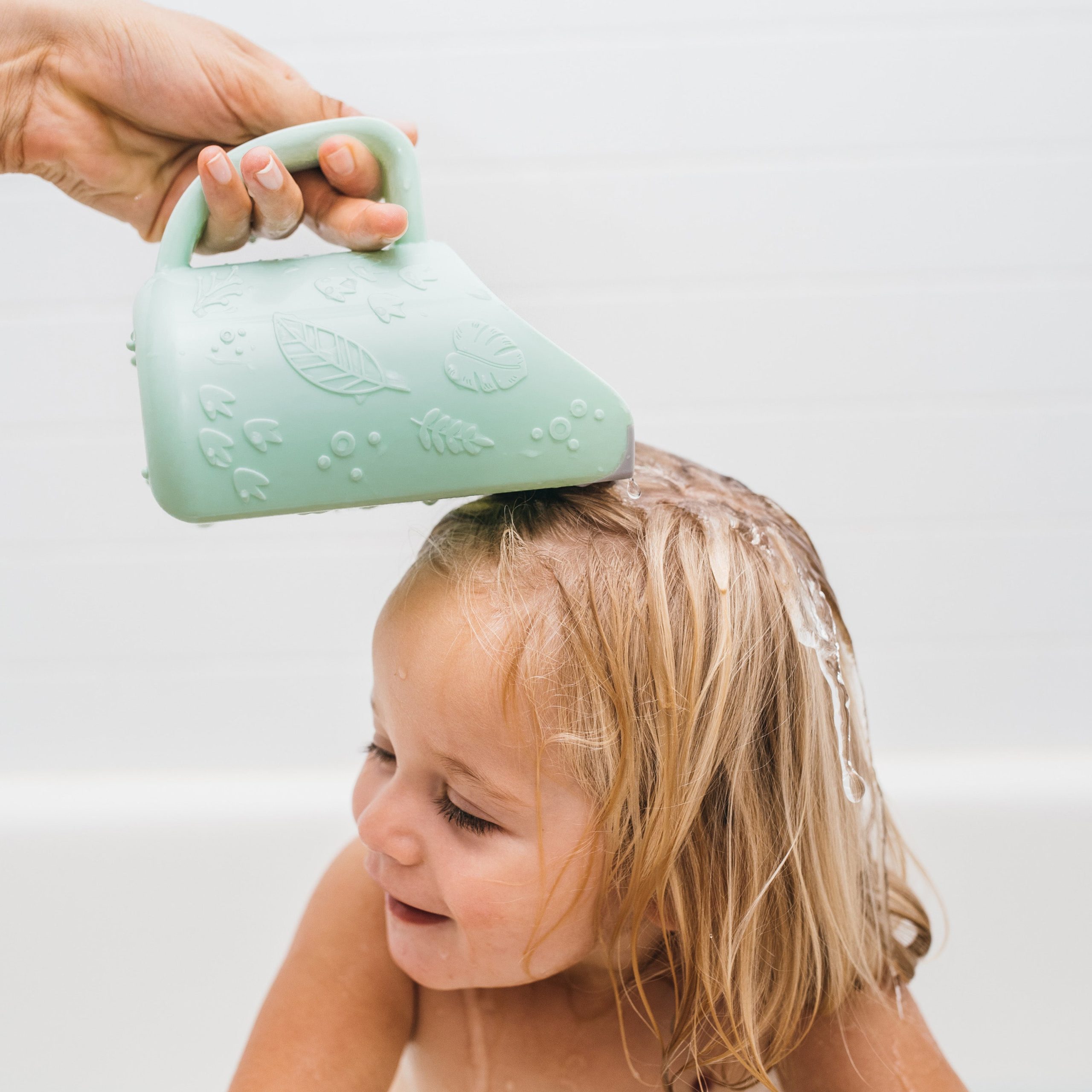 Dr. Brown's™ CleanUp™ Dino-Pour Baby Bath Rinse Cup - Image 4