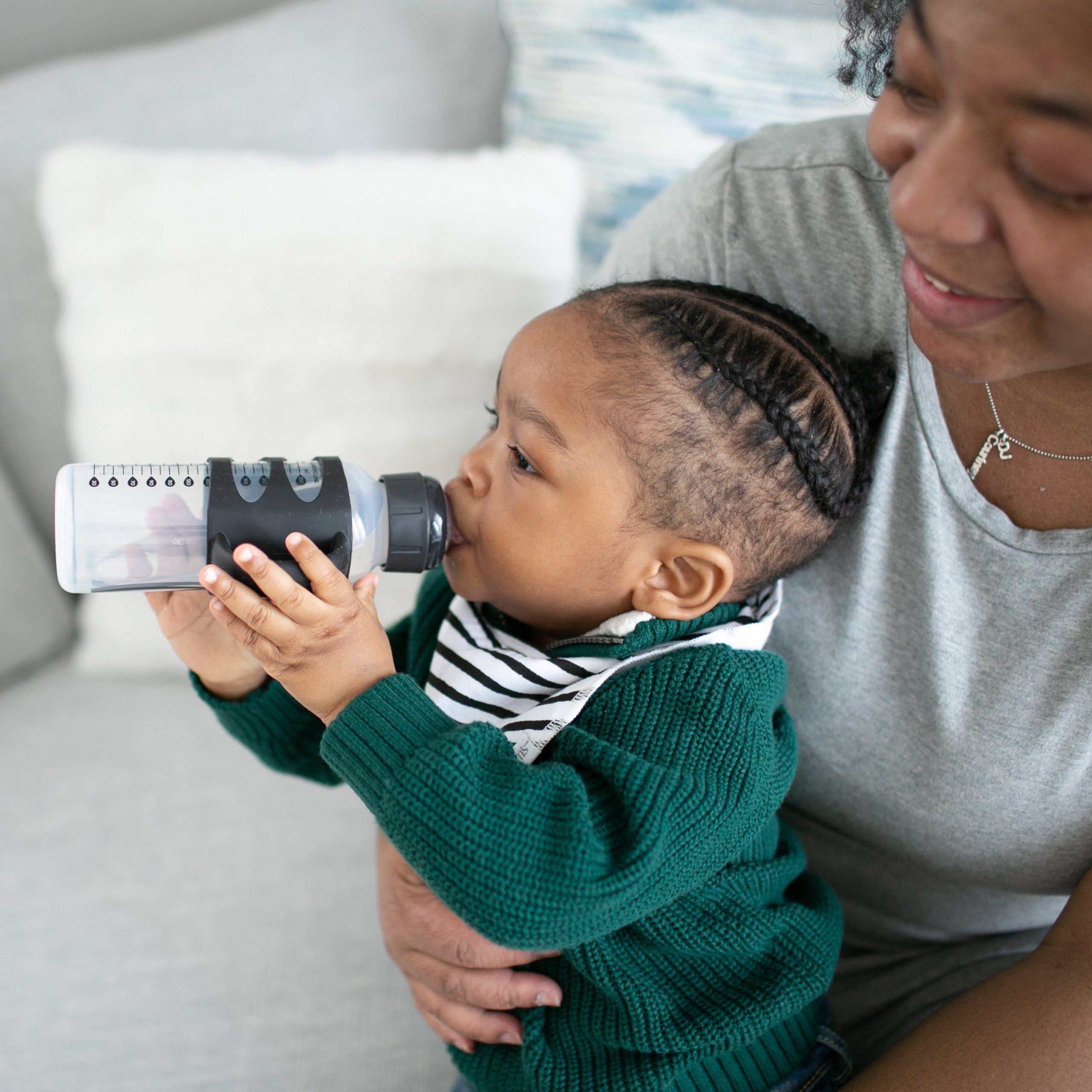 Dr. Brown's Milestones Narrow Sippy Spout Bottle with Silicone Handles. 8 oz/250 mL - Image 4