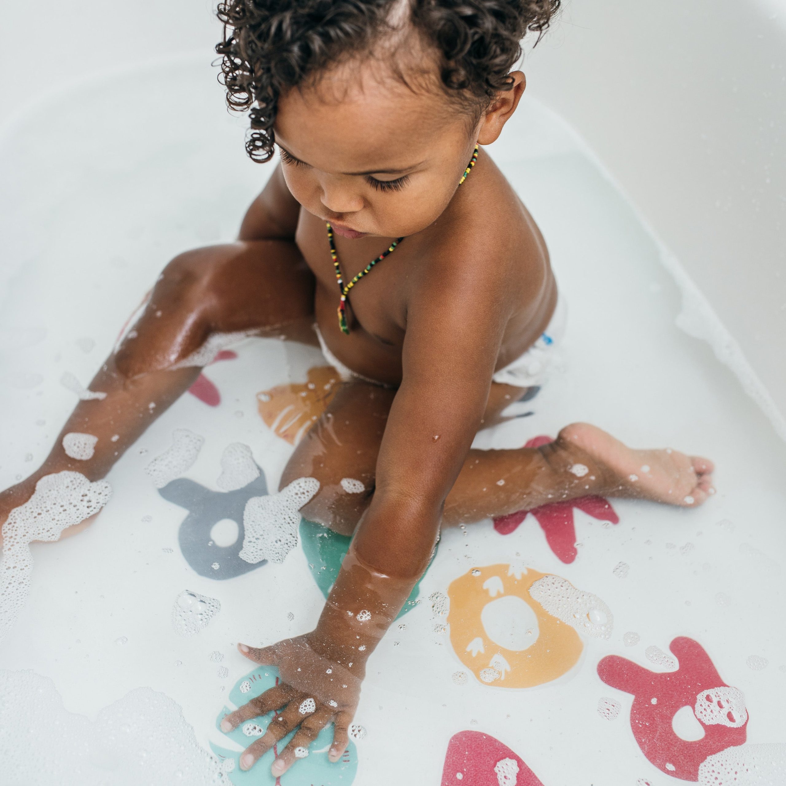 Dr. Brown's™ CleanUp™ Sit & Splash Non-Slip Bath Stickers - Image 4