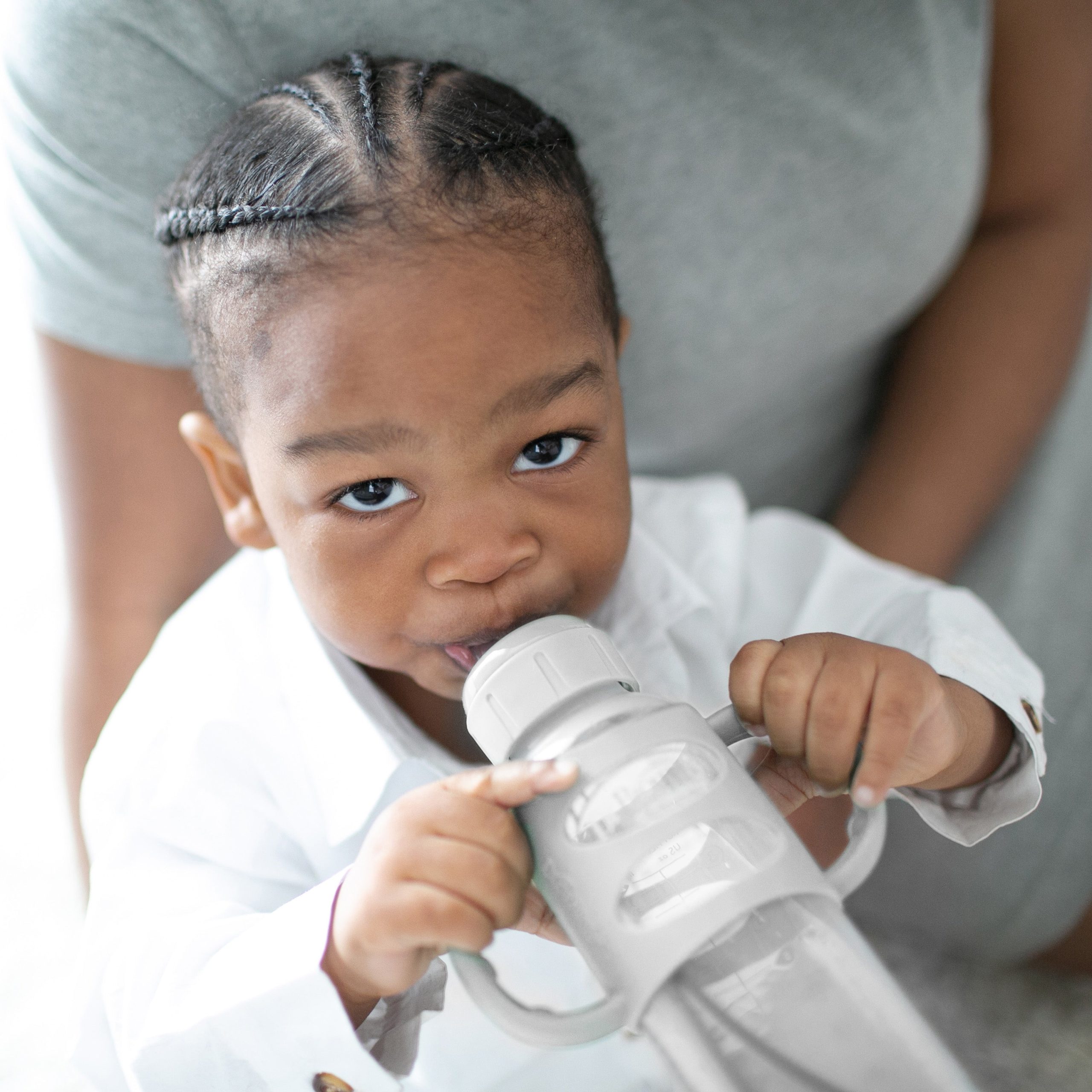 Dr. Brown's Milestones Narrow Sippy Spout Bottle with Silicone Handles. 8 oz/250 mL - Image 4