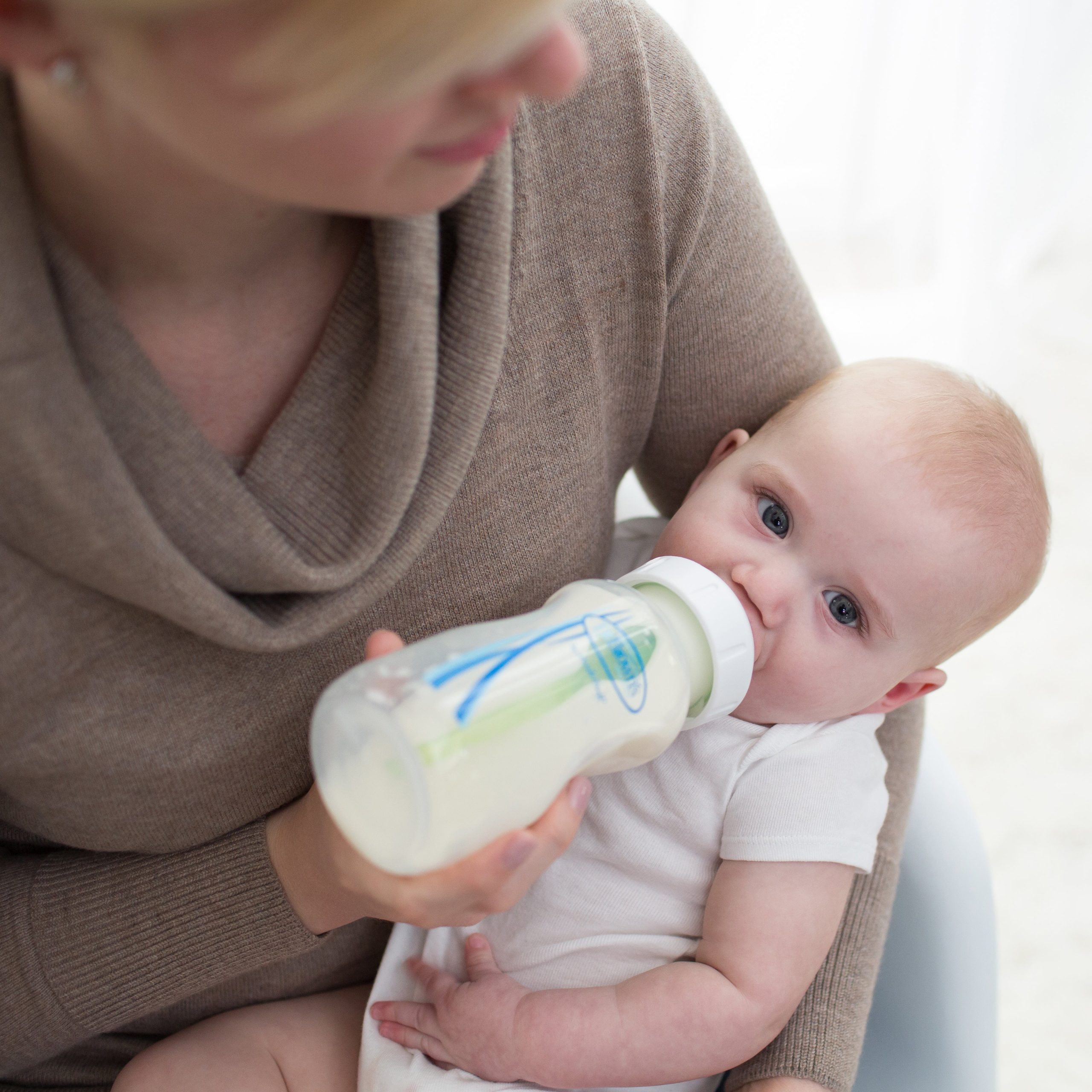 Dr. Brown's Natural Flow Anti-Colic Options+ Wide-Neck Baby Bottle. with Level 1 Slow Flow Nipple - Image 5